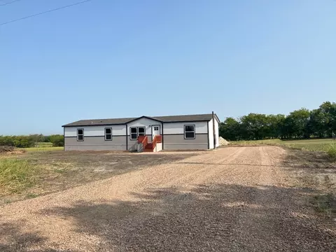 652 County Rd 4040, Ector, TX 75439 photo 6