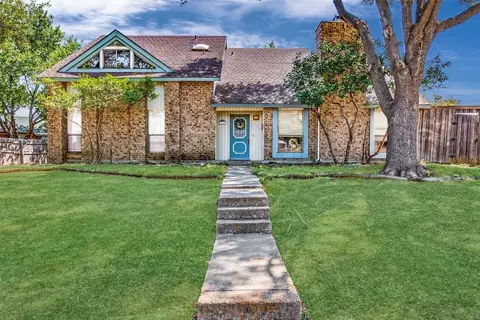 912 Courtland Dr, Mesquite, TX 75150