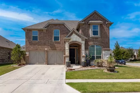 5921 Cambridge Dr, North Richland Hills, TX 76180