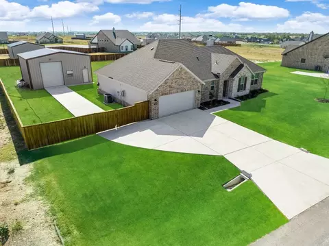 186 Meadow Vista Dr, Rhome, TX 76078