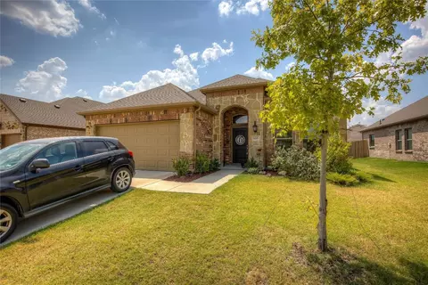 615 Comal Dr, Crandall, TX 75114