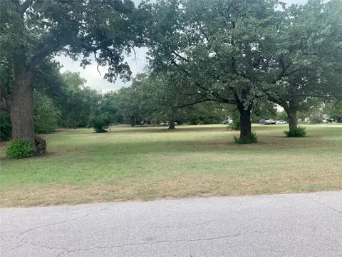 3 Lots Lamar St, Nocona, TX 76255