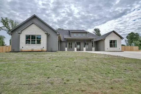 14808 Woodland Crk, Tyler, TX 75706