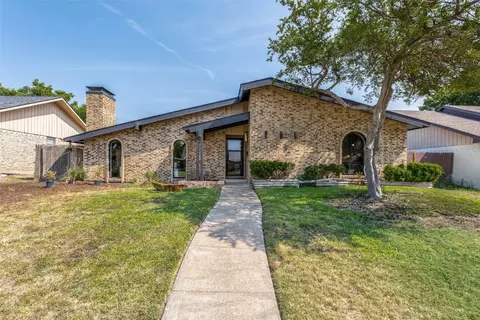 3217 Russwood Ln, Garland, TX 75044