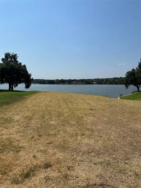 4561 Jackson Bend Ct, Granbury, TX 76049