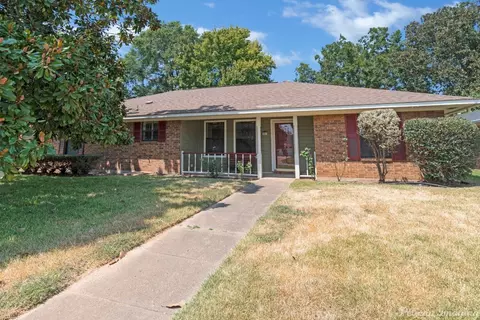 6001 Tracy Ln, Bossier City, LA 71111
