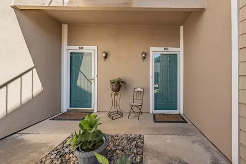 8600 Coppertowne Ln #504, Dallas, TX 75243