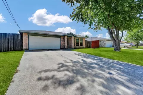 9328 Teagarden Rd, Dallas, TX 75217