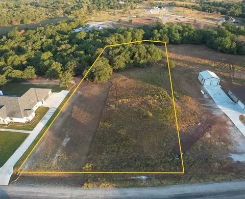 608 Latigo Ct, Weatherford, TX 76088