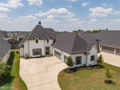 407 Erie Cir, Bossier City, LA 71111