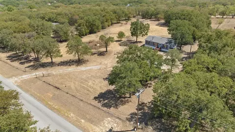 1742 Salt Creek Rd, Springtown, TX 76082