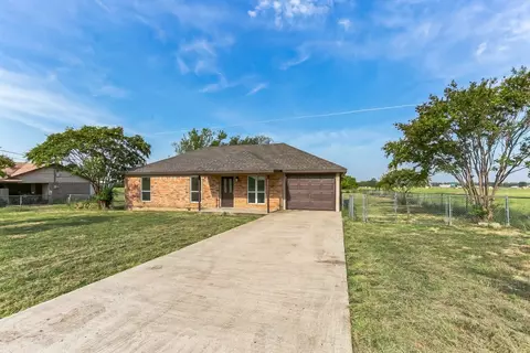 2968 County Road 11300, Paris, TX 75462