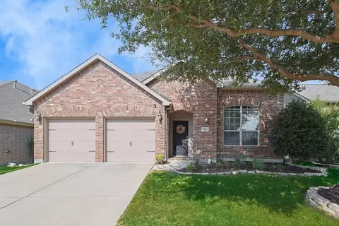 404 Turnstone Dr, Little Elm, TX 75068