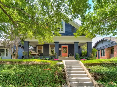 2241 Irwin St, Fort Worth, TX 76110