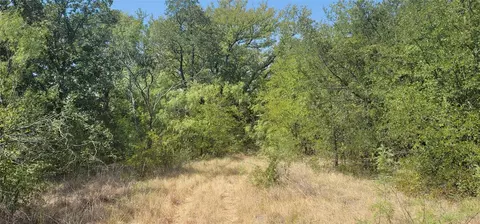 102 Vera Rd, Graham, TX 76450