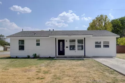 1134 Tierra Dr, Mesquite, TX 75149