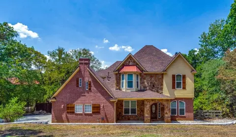 289 Aqua Marine Dr, Oak Point, TX 75068