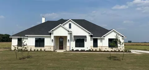 2441 Maywood Ln, Palmer, TX 75152