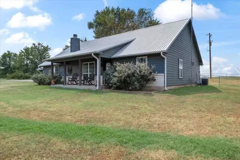 1605 County Road 1155, Bonham, TX 75418
