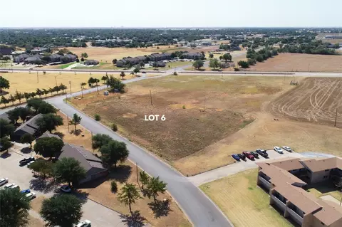 4581 Woodlands Ave, Vernon, TX 76384