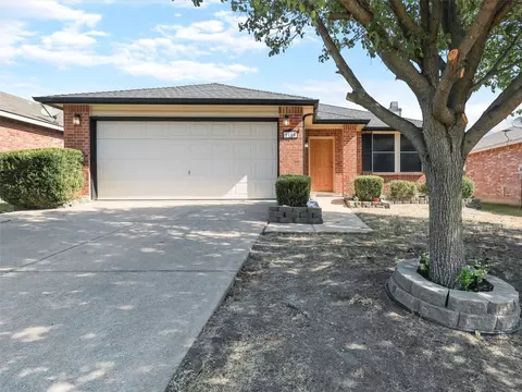 1110 Doc Holliday Dr, Anna, TX 75409