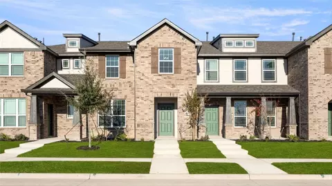 3008 Willow Wood Ct, Heartland, TX 75114