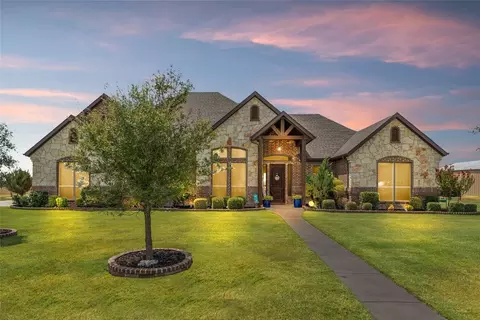 2118 Buck Ct, Caddo Mills, TX 75135
