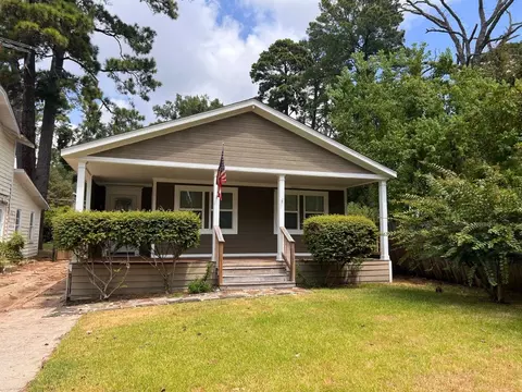 620 Robinson Pl, Shreveport, LA 71104