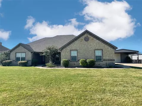 513 Brooks Dr, Nevada, TX 75173