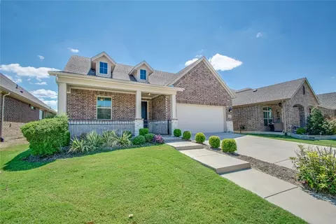 820 Orleans Sq, Savannah, TX 76227