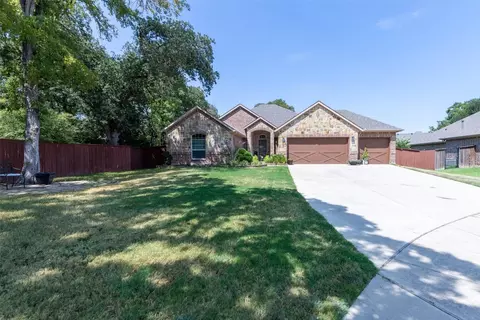 2634 Nottingham Pl, Grand Prairie, TX 75050