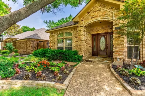 3309 Oak Trail Dr, Rowlett, TX 75088
