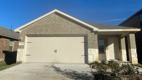 17302 Lake Ray Hubbard Dr, Forney, TX 75126