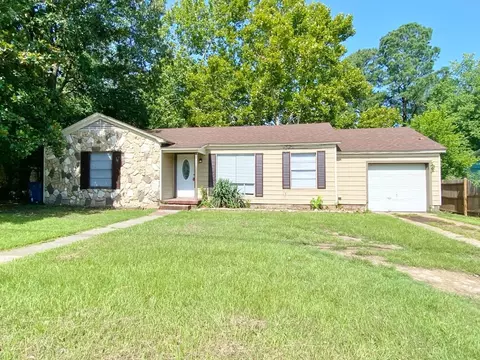 809 Van Buren, Mount Pleasant, TX 75455