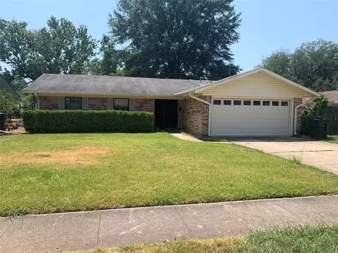 1806 Mars Dr, Bossier City, LA 71112