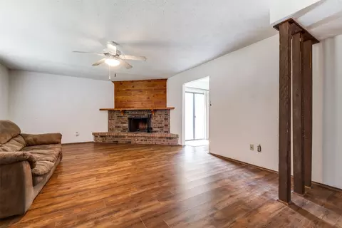 22819 Millgate Dr, Spring, TX 77373 photo 3