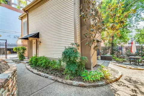 3230 Cole Ave #112, Dallas, TX 75204