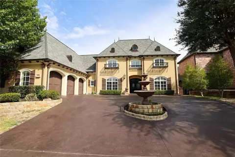4001 Saint Johns Cir, Carrollton, TX 75010