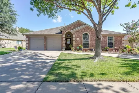 5504 Parkplace Dr, Argyle, TX 76226