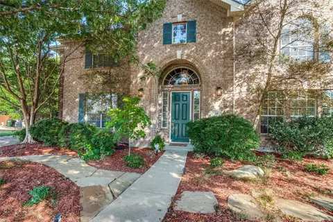 334 Heatherbrook Dr, Murphy, TX 75094