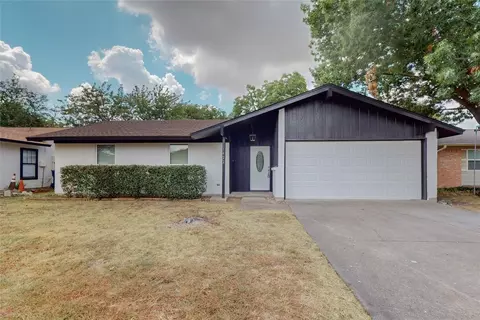 1422 Archery Ln, Garland, TX 75044