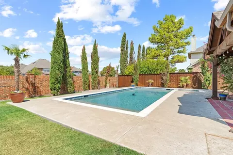 1005 Nickerson Ln, Plano, TX 75094