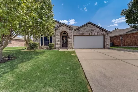 1113 Twin Lakes Dr, Wylie, TX 75098