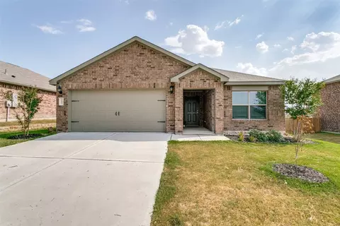 205 Cattlemans Creek Rd, Newark, TX 76071