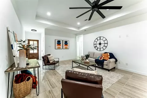 709 Tupuna Dr, Tool, TX 75143 photo 9