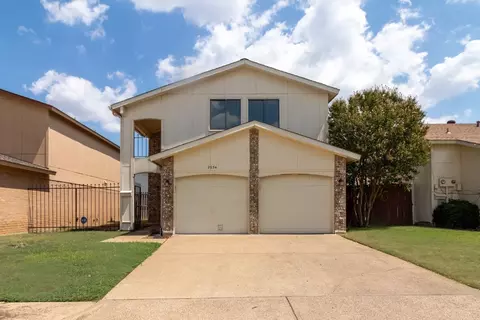 2934 Antares Cir, Garland, TX 75044