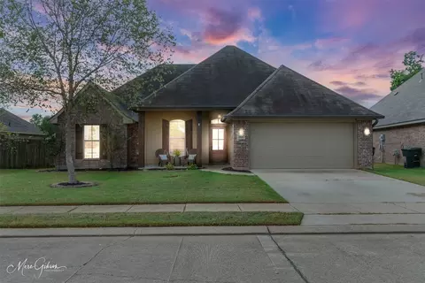 1908 General Jackson Pl, Bossier City, LA 71112