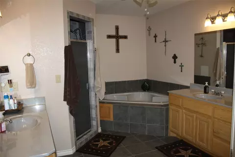 120 Hogan St, Comanche, TX 76442 photo 20