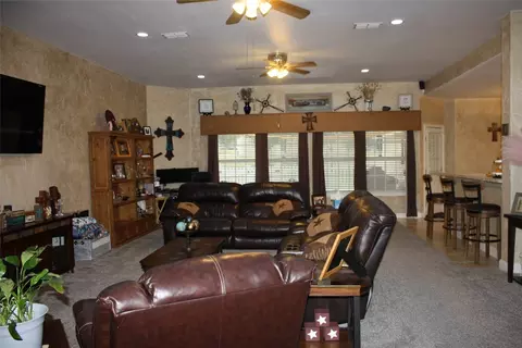 120 Hogan St, Comanche, TX 76442 photo 6
