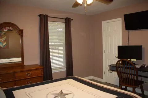 120 Hogan St, Comanche, TX 76442 photo 21